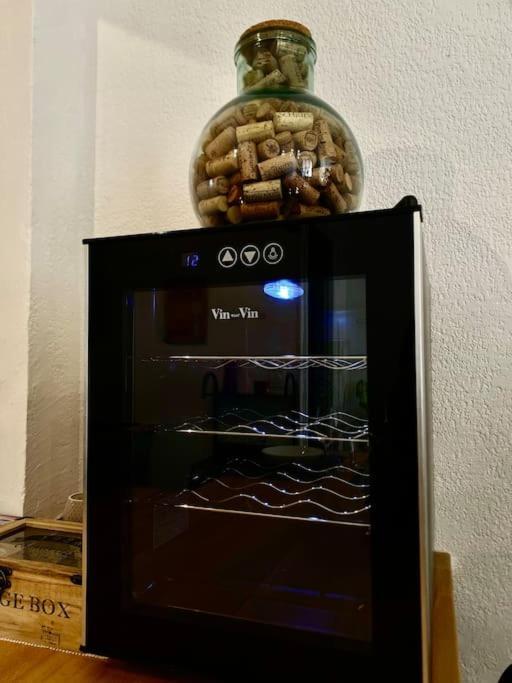 Le Jardin Secret De Nady Apartment *