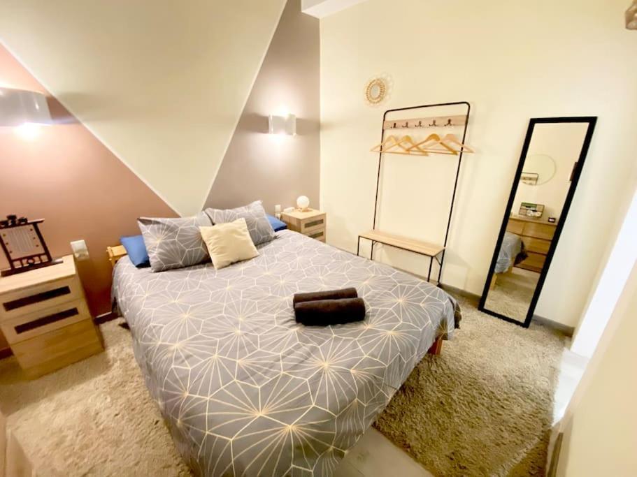 Le Jardin Secret De Nady Apartamento Carcasona